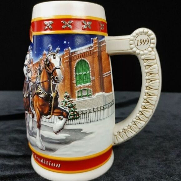 1999 Budweiser Holiday Stein A Century of Traditio - Picture 1 of 5